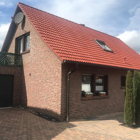 Ferienwohnung Kleine Auszeit อัสเชอแบร์ก ภายนอก รูปภาพ