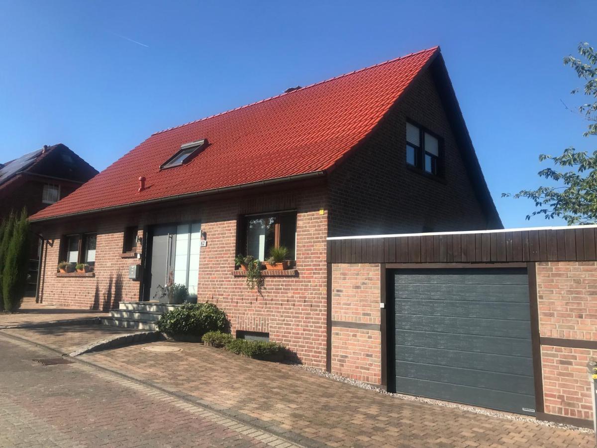 Ferienwohnung Kleine Auszeit อัสเชอแบร์ก ภายนอก รูปภาพ